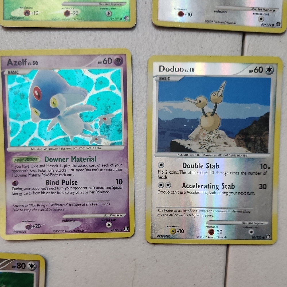 Assorted Pokemon Cards - Picture 4 of 7